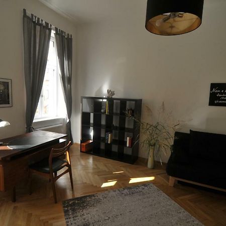 Ferienwohnung At The Heart Of Wien Exterior foto