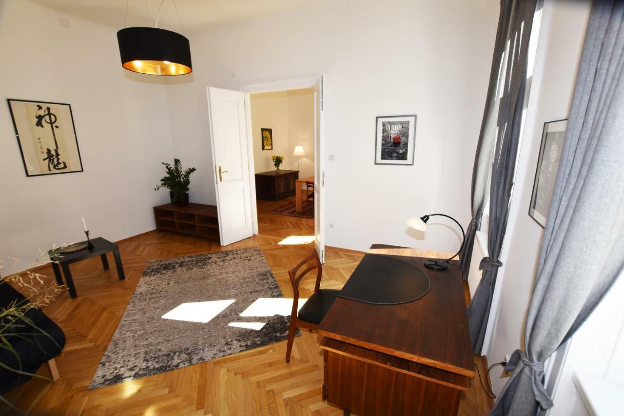 Ferienwohnung At The Heart Of Wien Exterior foto